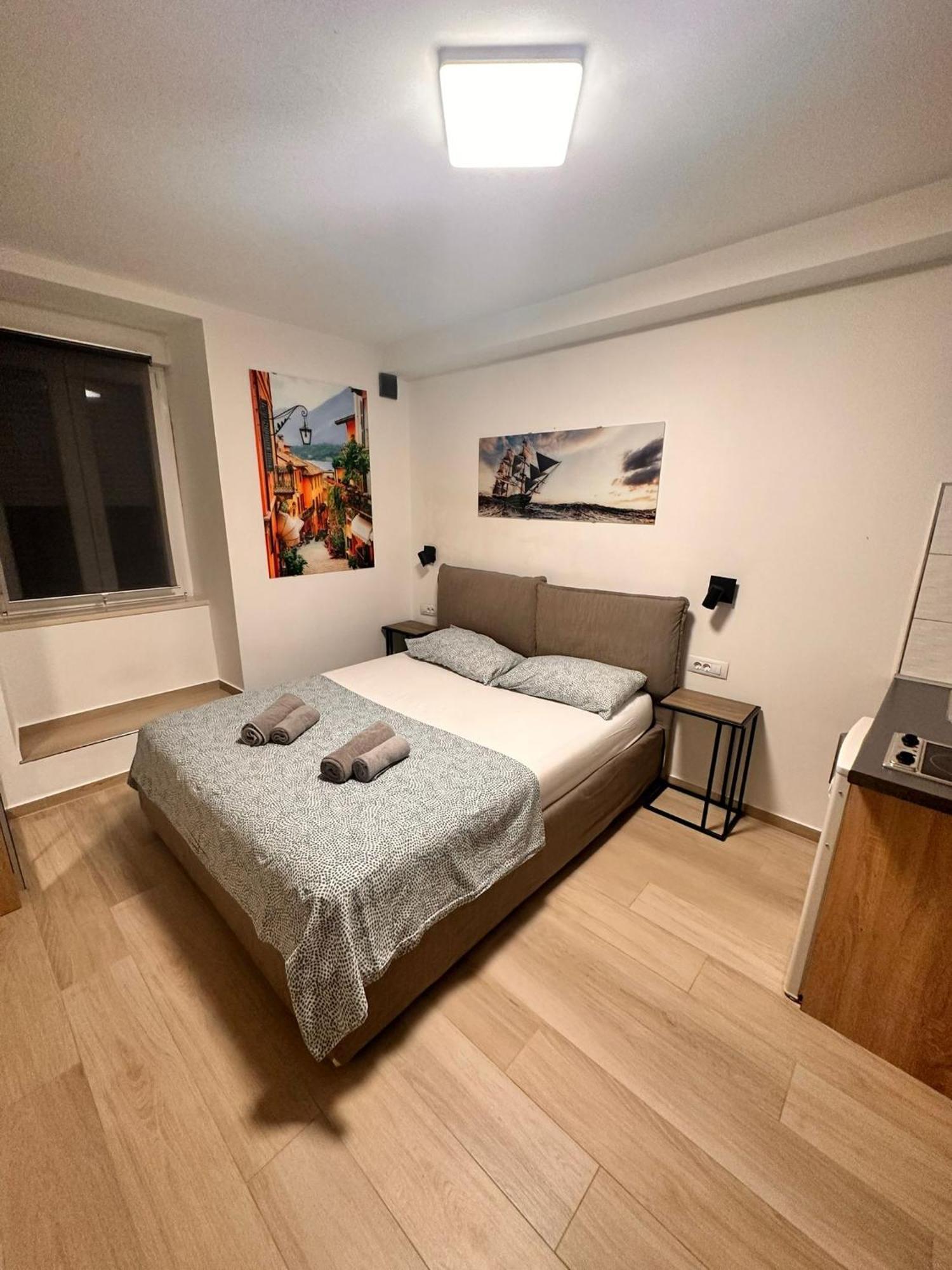 Old *** Apartment Pula